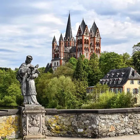 Limburg Апартаменты *